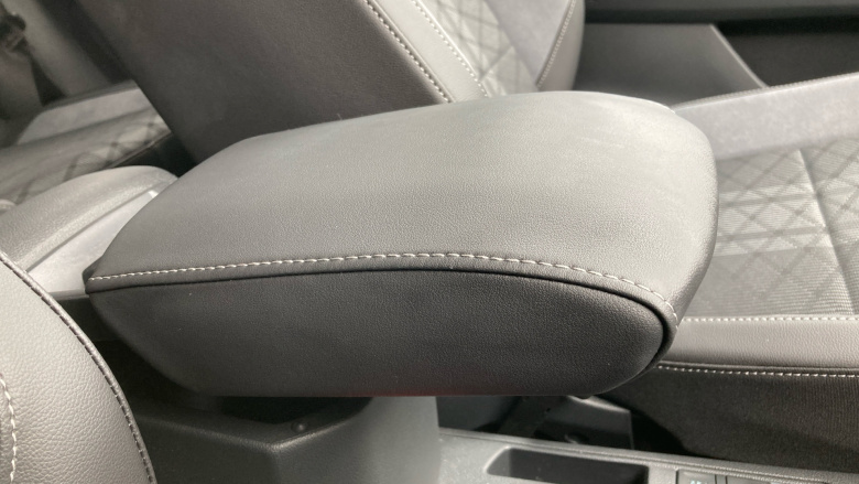 Volkswagen T-Roc 1.5 TSI Black Edition 5dr DSG Petrol Hatchback